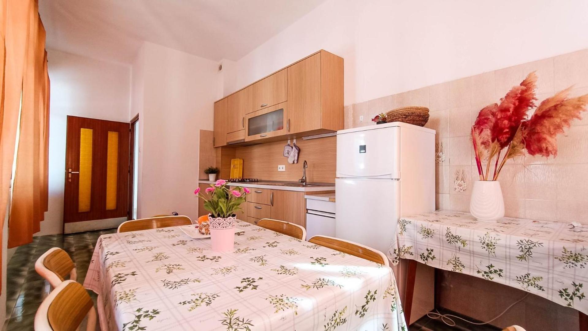 Apartments Ines - 15 Meters From The Beach Promajna Exterior foto